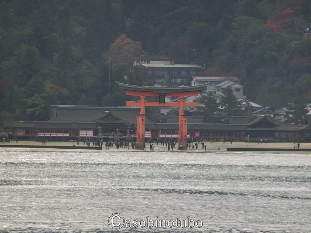 広島 世界遺産 安芸の宮島に浮かぶ神をまつる場所 厳島神社